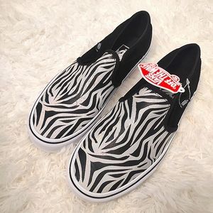 Vans Asher Slip on Women's size 8 zebra print and black